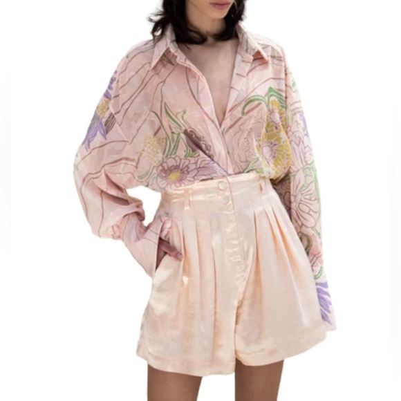 NWT Sabina Musayev small nude satin shorts, designer James pant - Picture 3 of 8